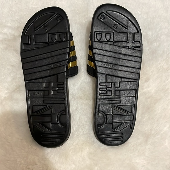 Slides - Picture 3 of 3